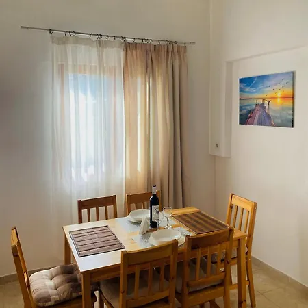 The Mansion Of Dionisos And Dimitras 2 *